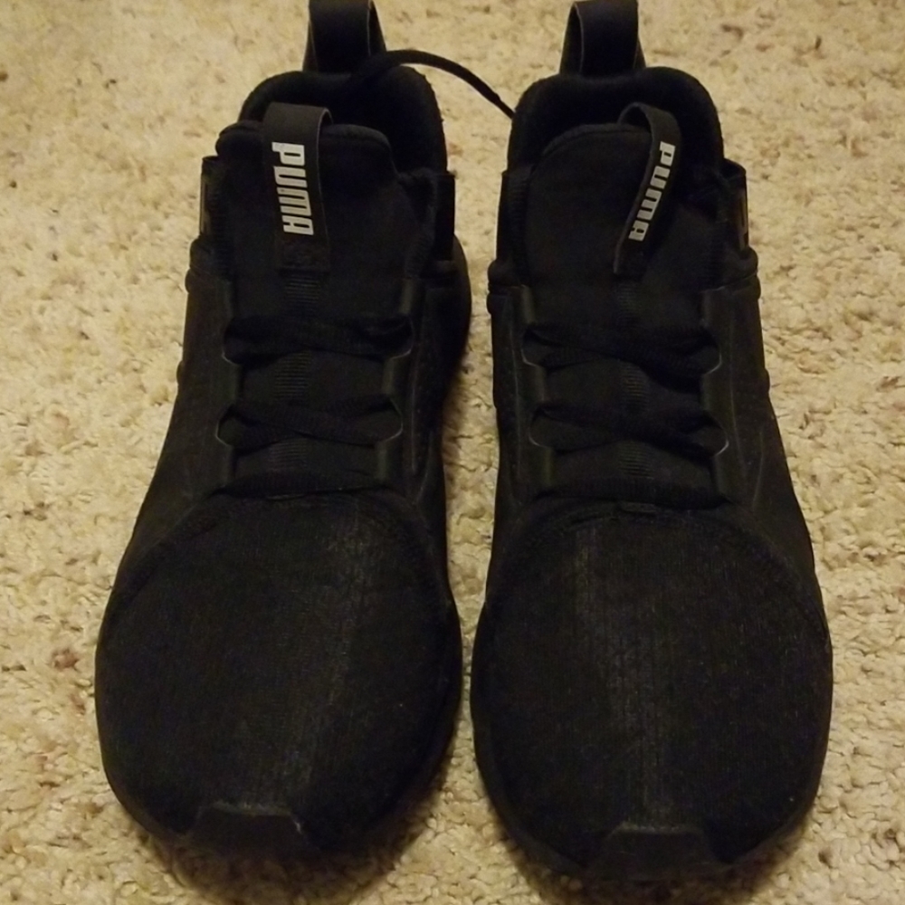 Running shoes